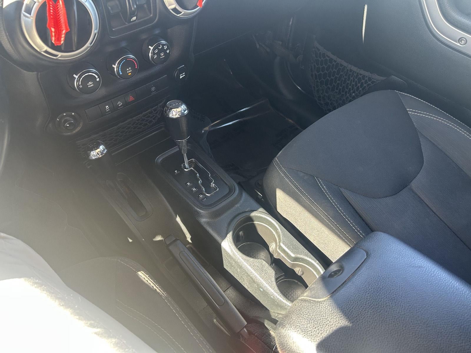2018 Jeep Wrangler JK Unlimited Sahara