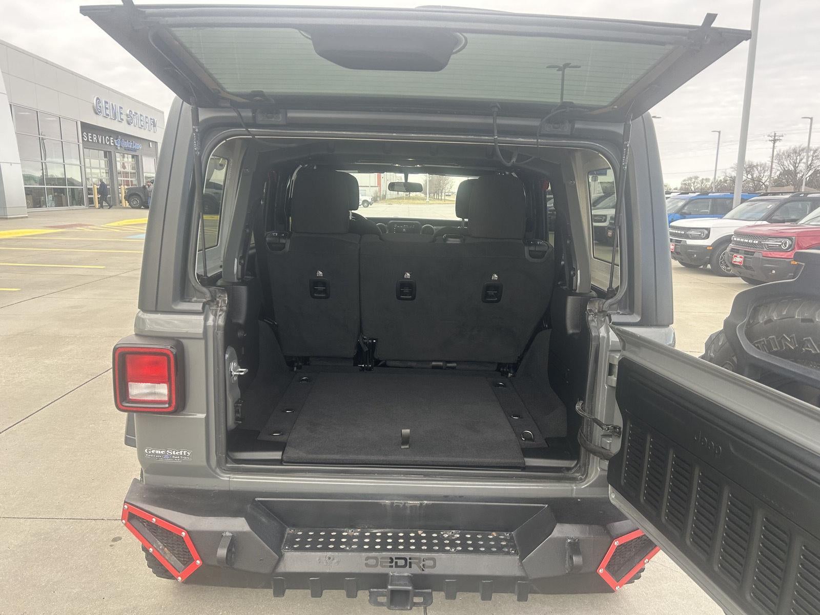 2020 Jeep Wrangler Unlimited Willys