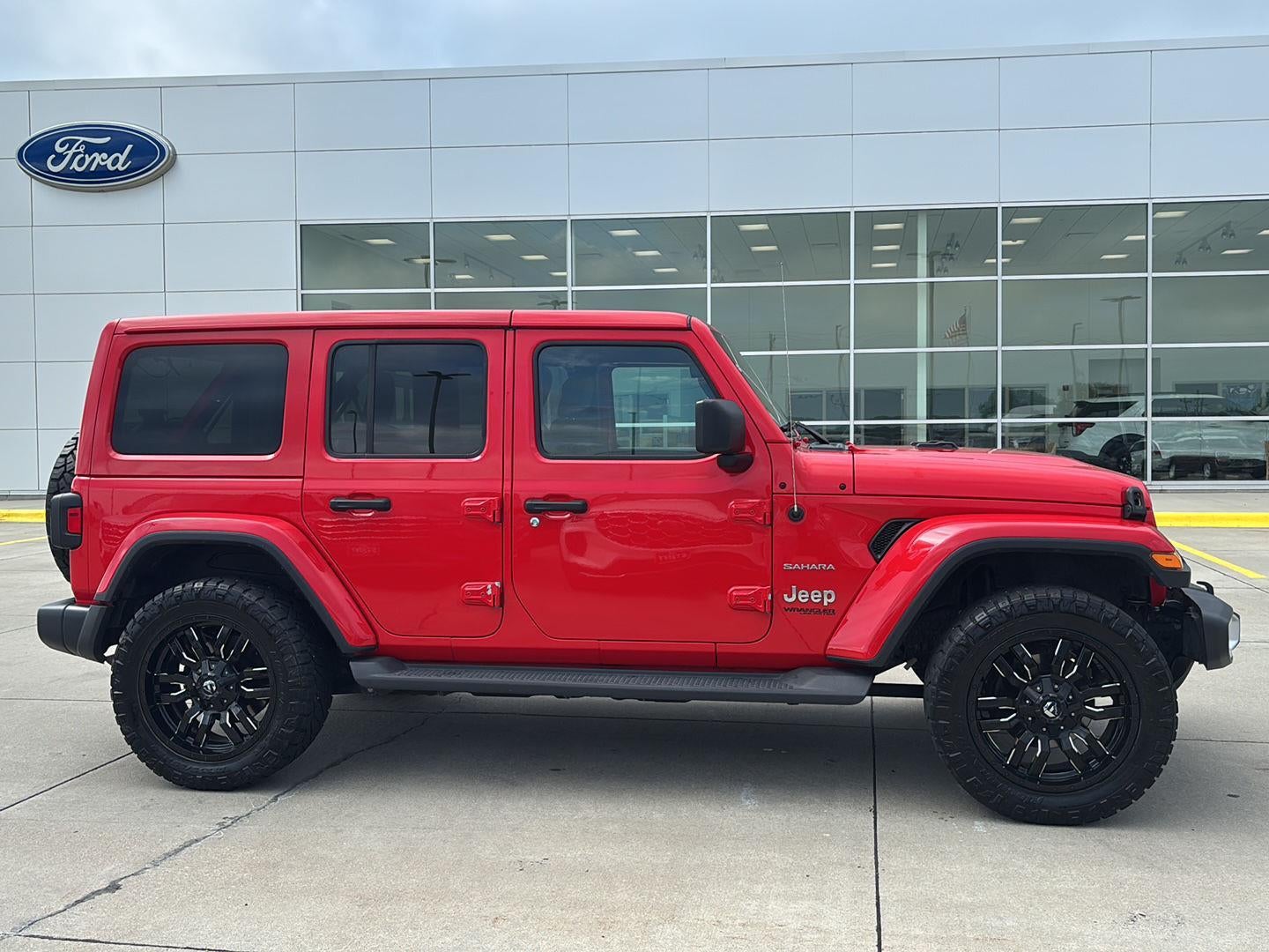 2020 Jeep Wrangler Unlimited Sahara