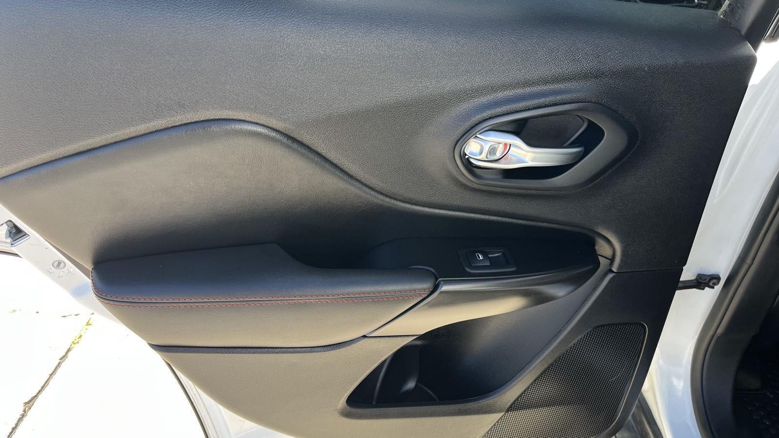 2021 Jeep Cherokee Trailhawk