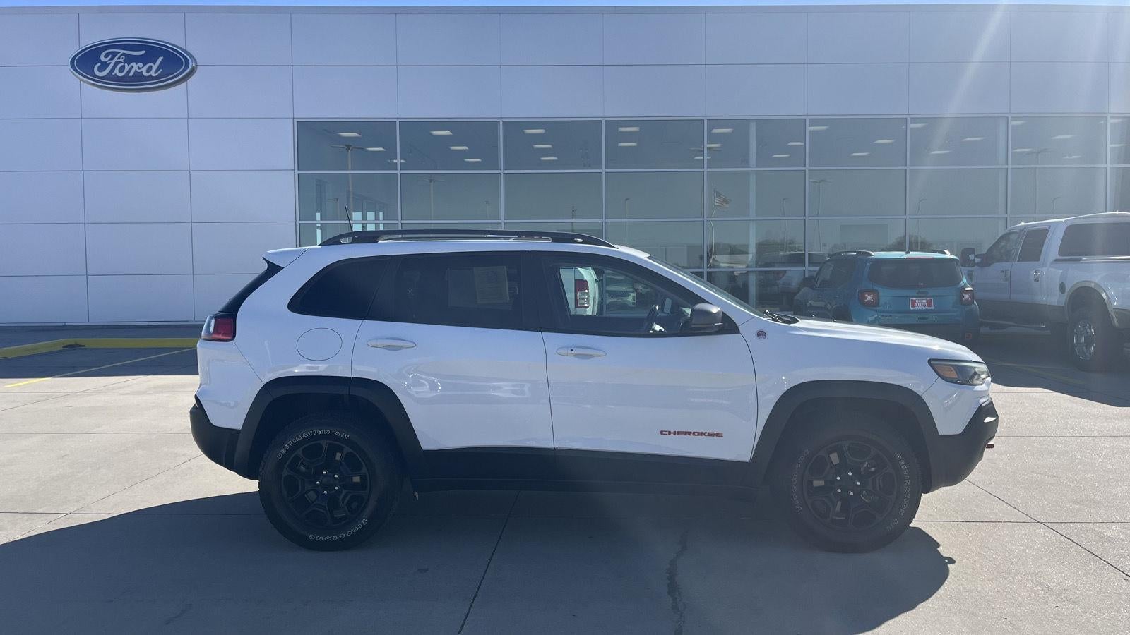 2021 Jeep Cherokee Trailhawk