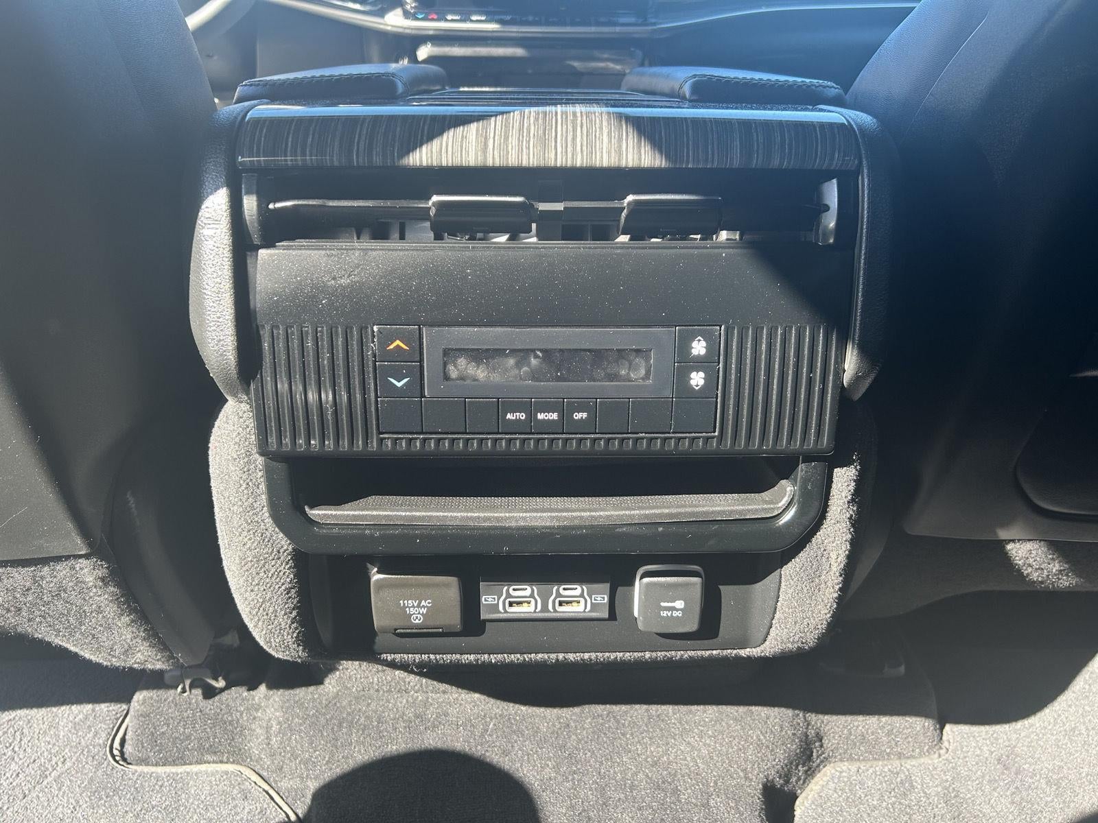 2022 Jeep Wagoneer Series II