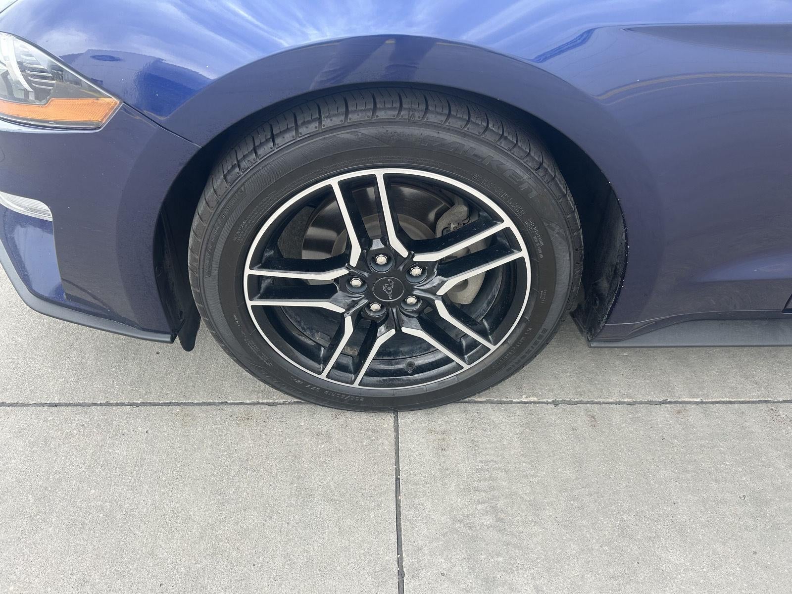 2020 Ford Mustang EcoBoost