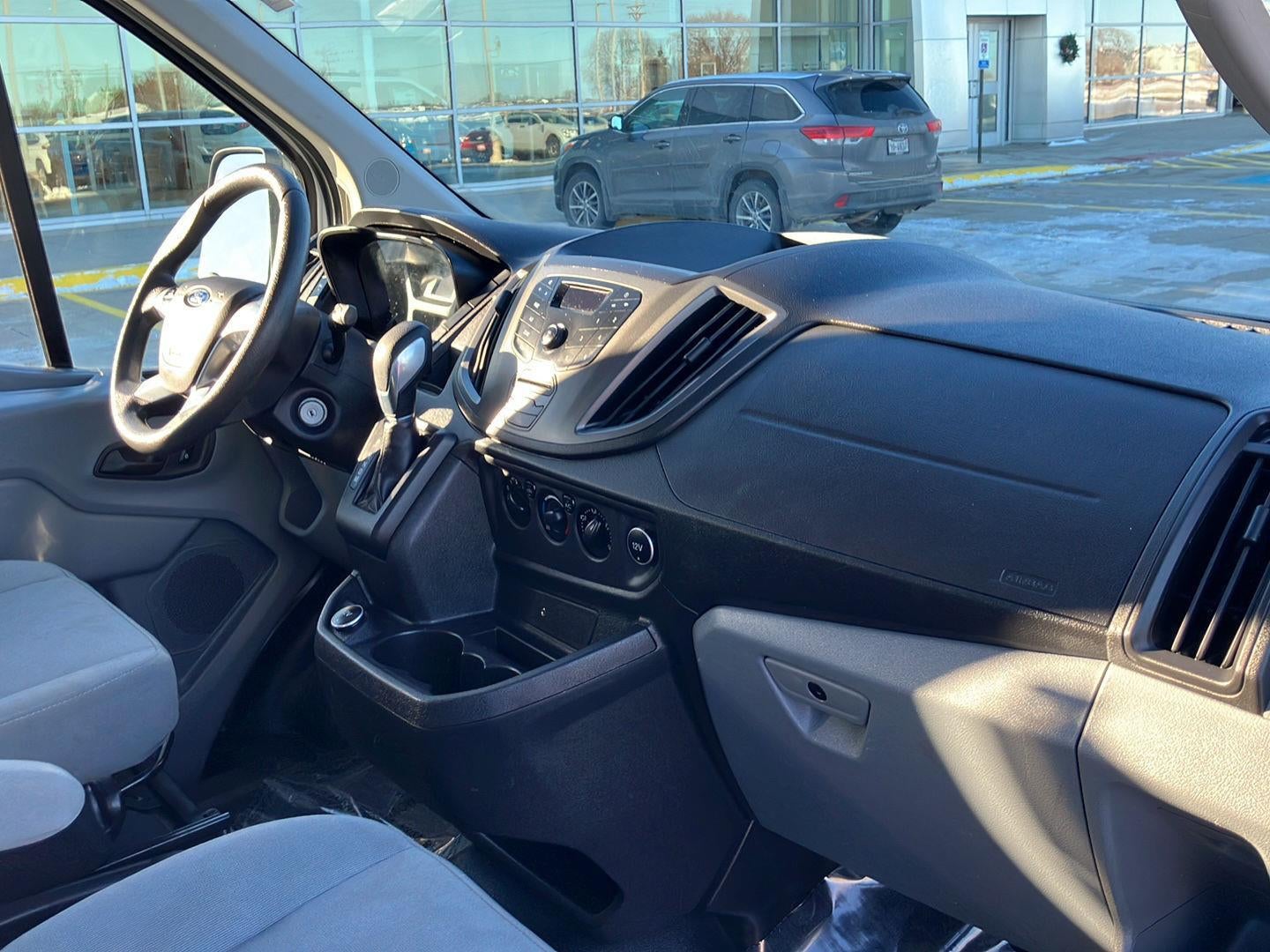 2018 Ford Transit Passenger Wagon XL