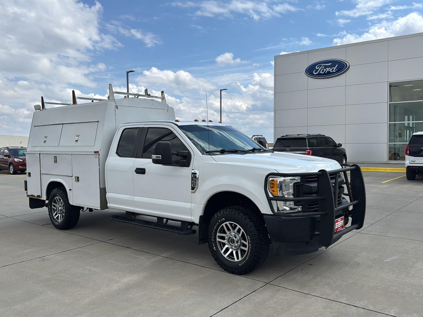 2017 Ford F-350 SUPER DUTY Base