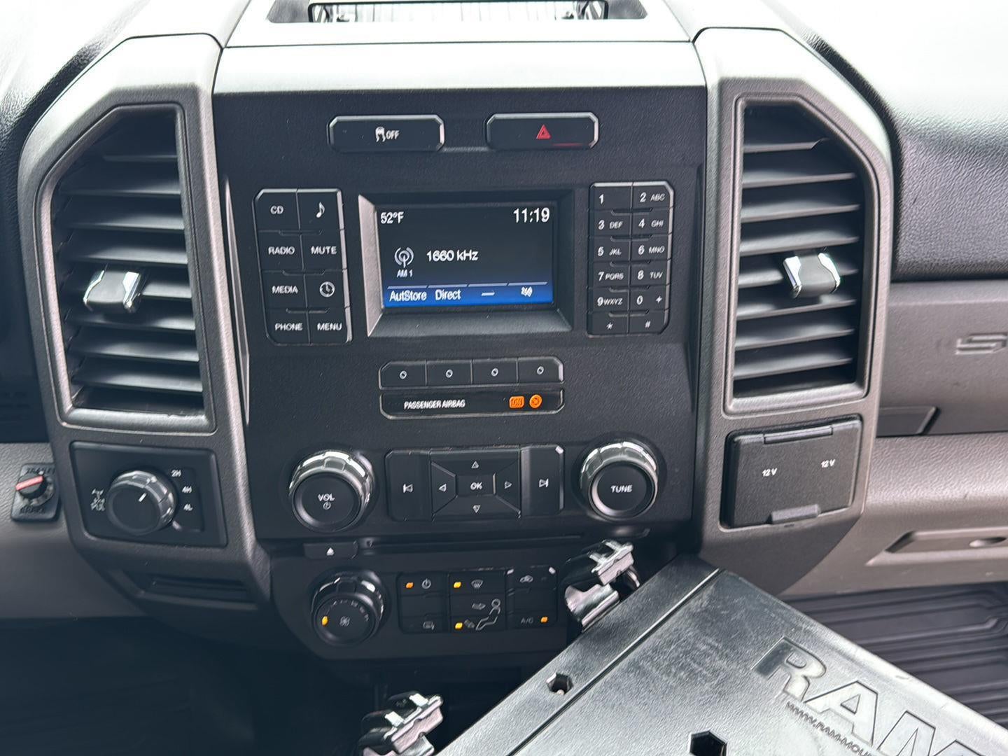 2017 Ford F-350 SUPER DUTY Base