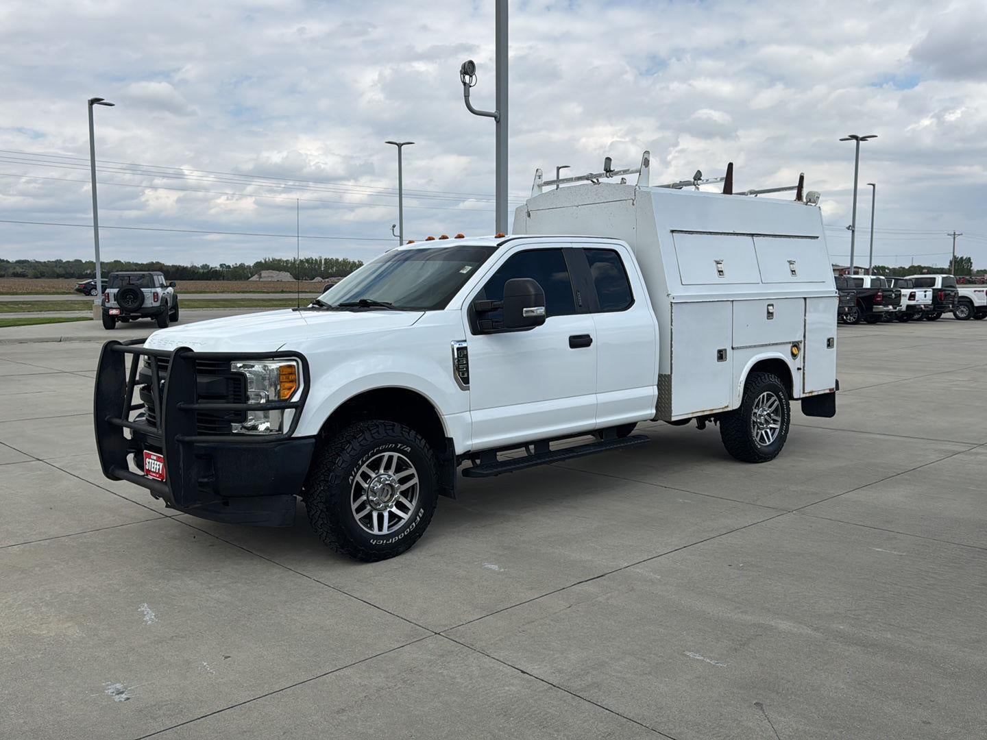 2017 Ford F-350 SUPER DUTY Base