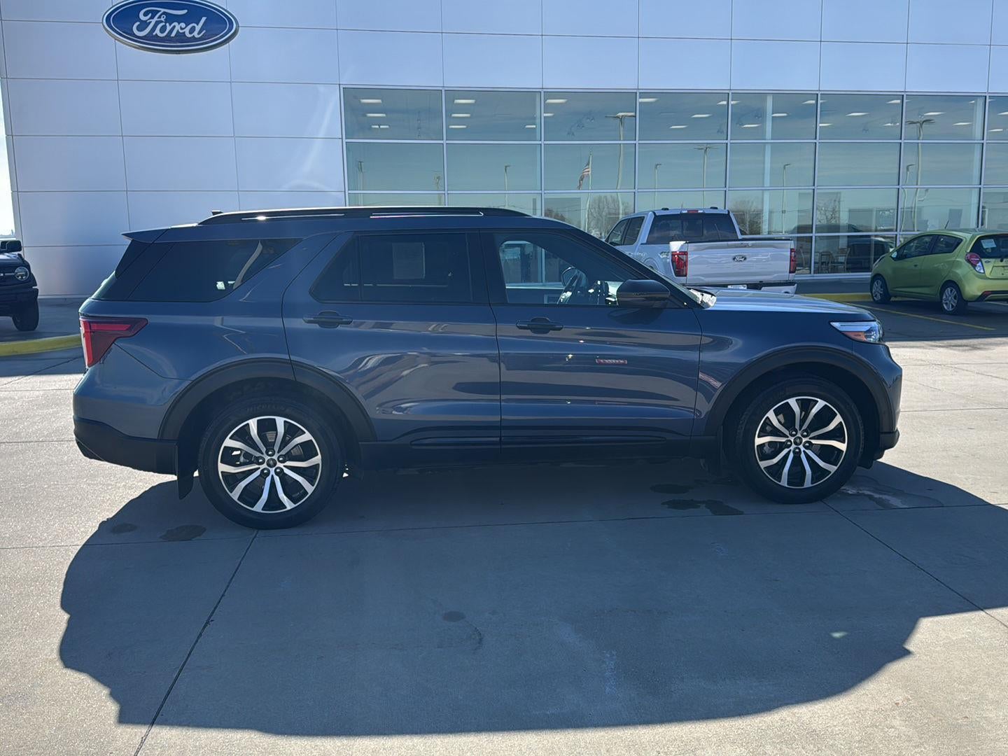 2021 Ford Explorer ST