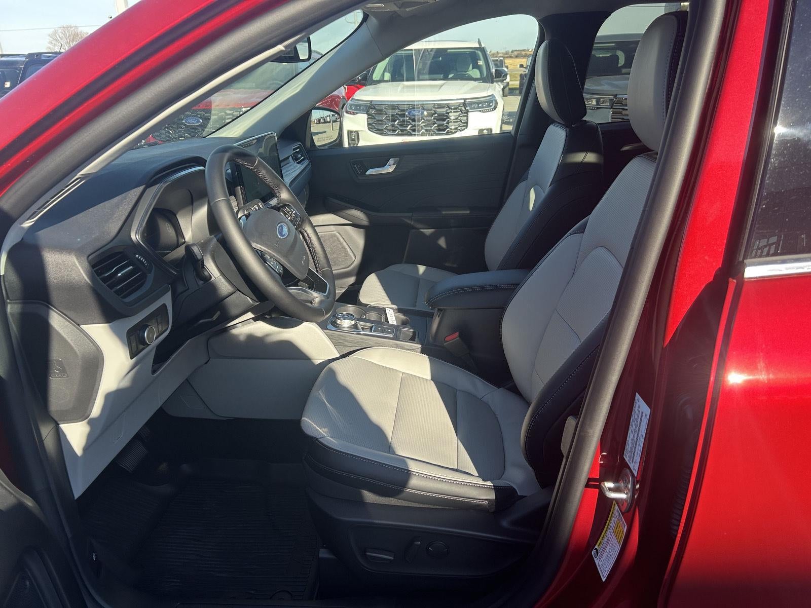 2026 Ford Escape Platinum™