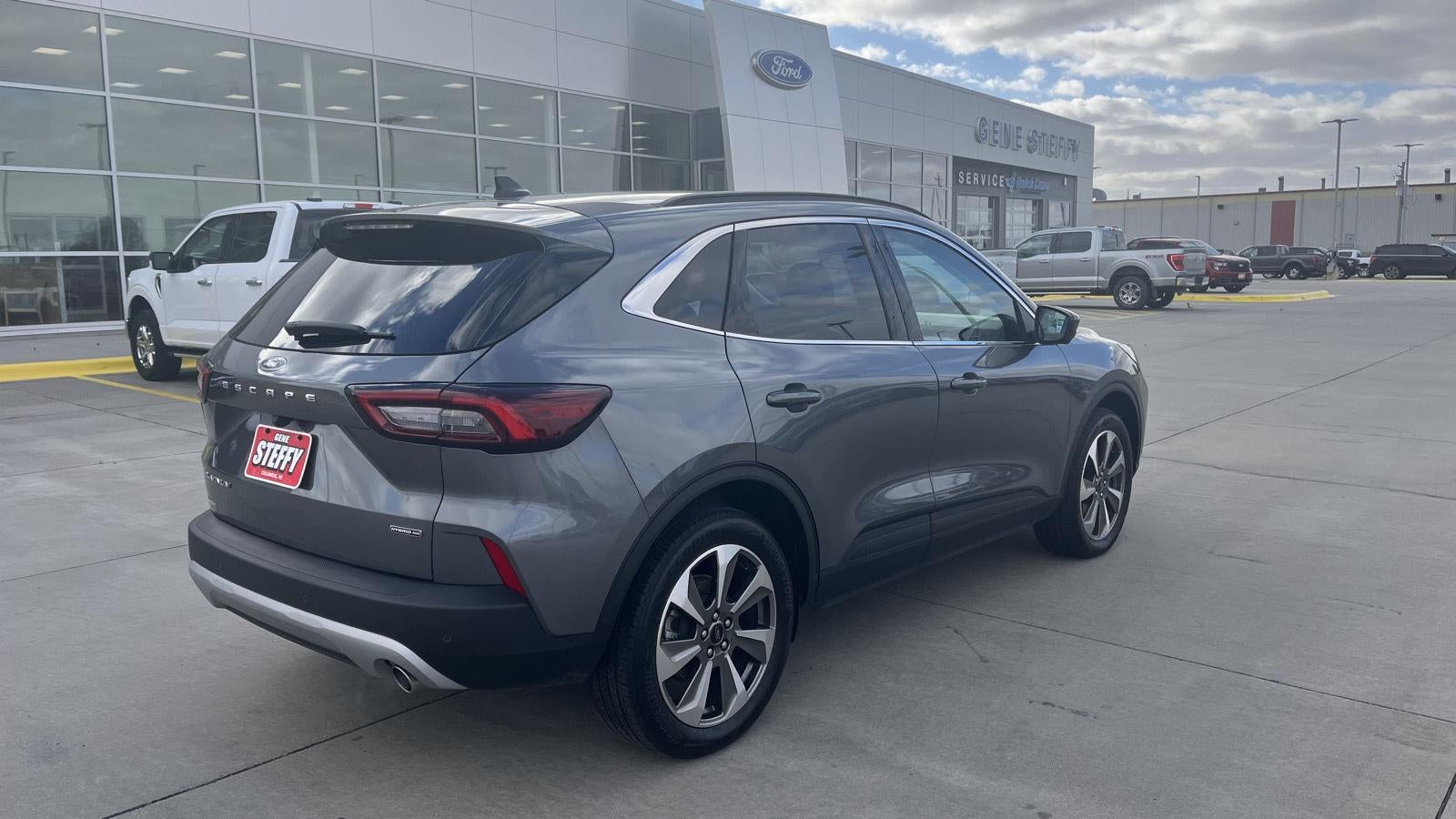 2025 Ford Escape Platinum