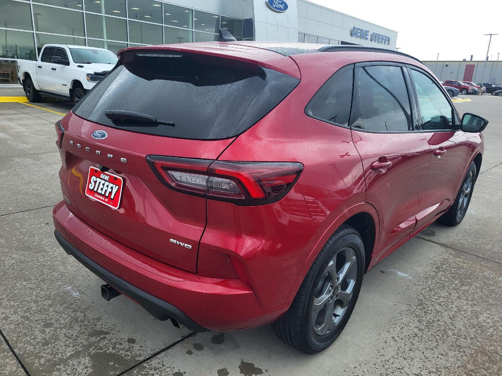 2023 Ford ESCAPE AWD ST LINE ST-Line