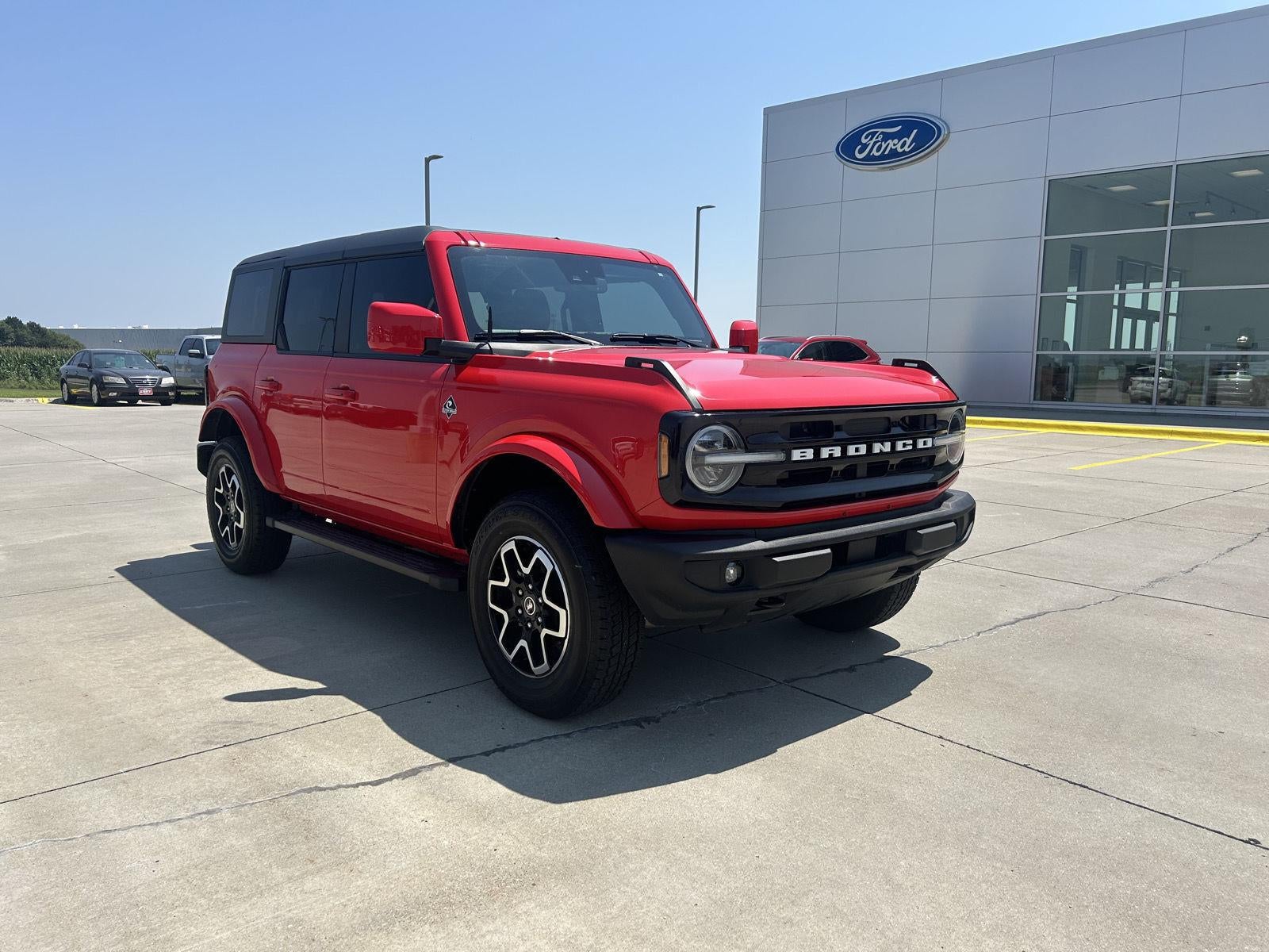 2024 Ford Bronco Outer Banks