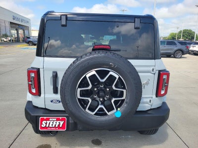 2026 Ford Bronco Outer Banks®