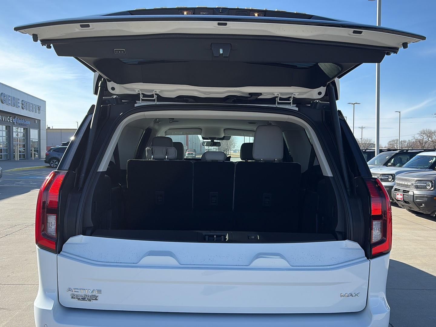 2026 Ford Expedition MAX Active