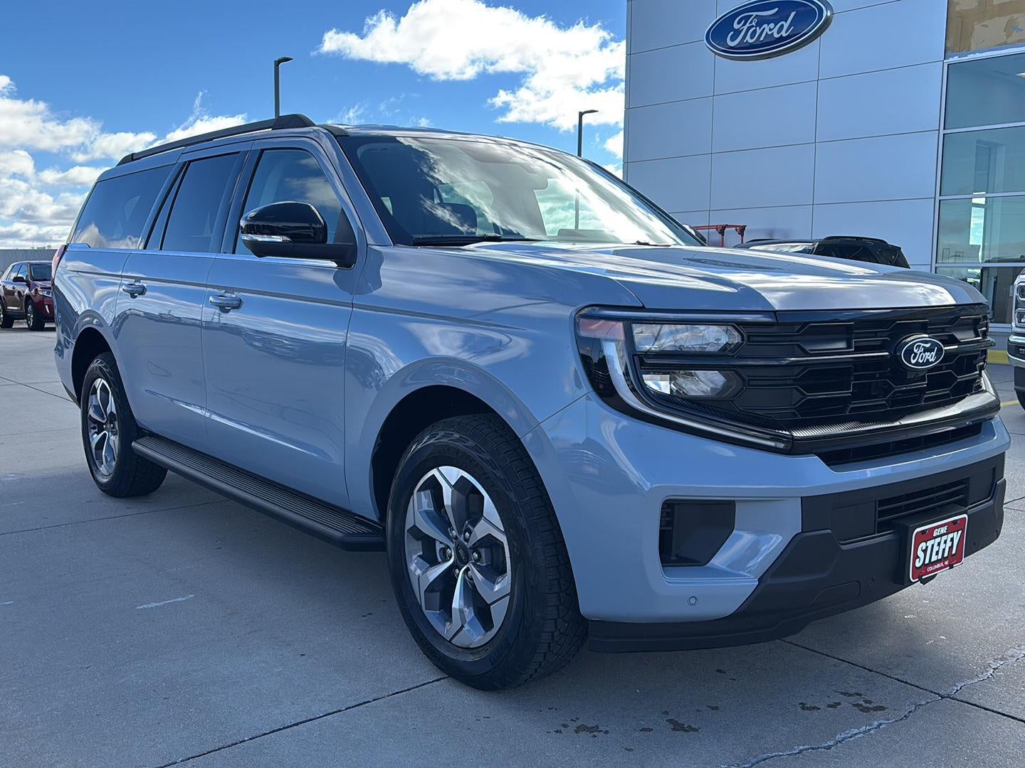 2027 Ford Expedition MAX Active