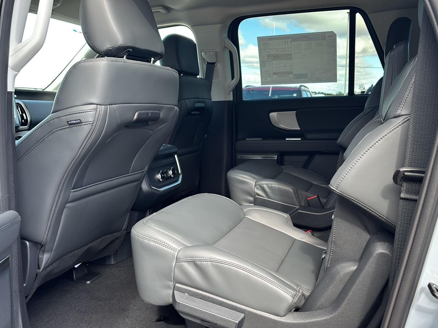 2027 Ford Expedition MAX Active