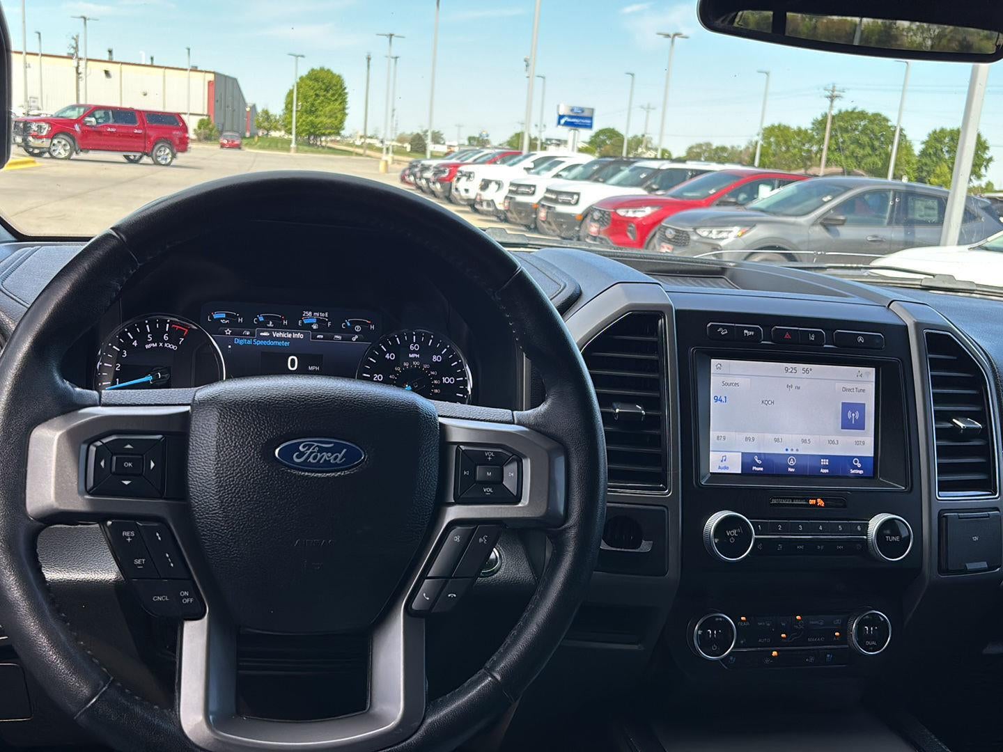 2021 Ford EXPEDITION 4X4 MAX XLT XLT