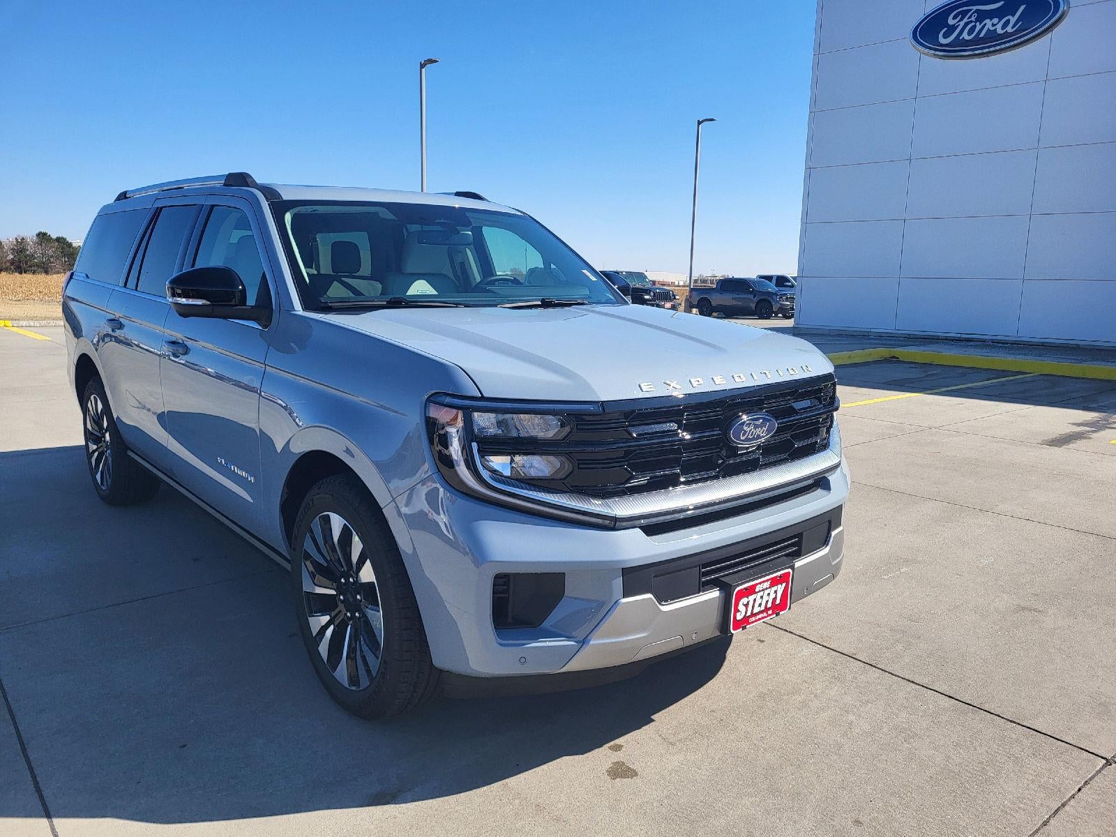 2026 Ford Expedition MAX Platinum®