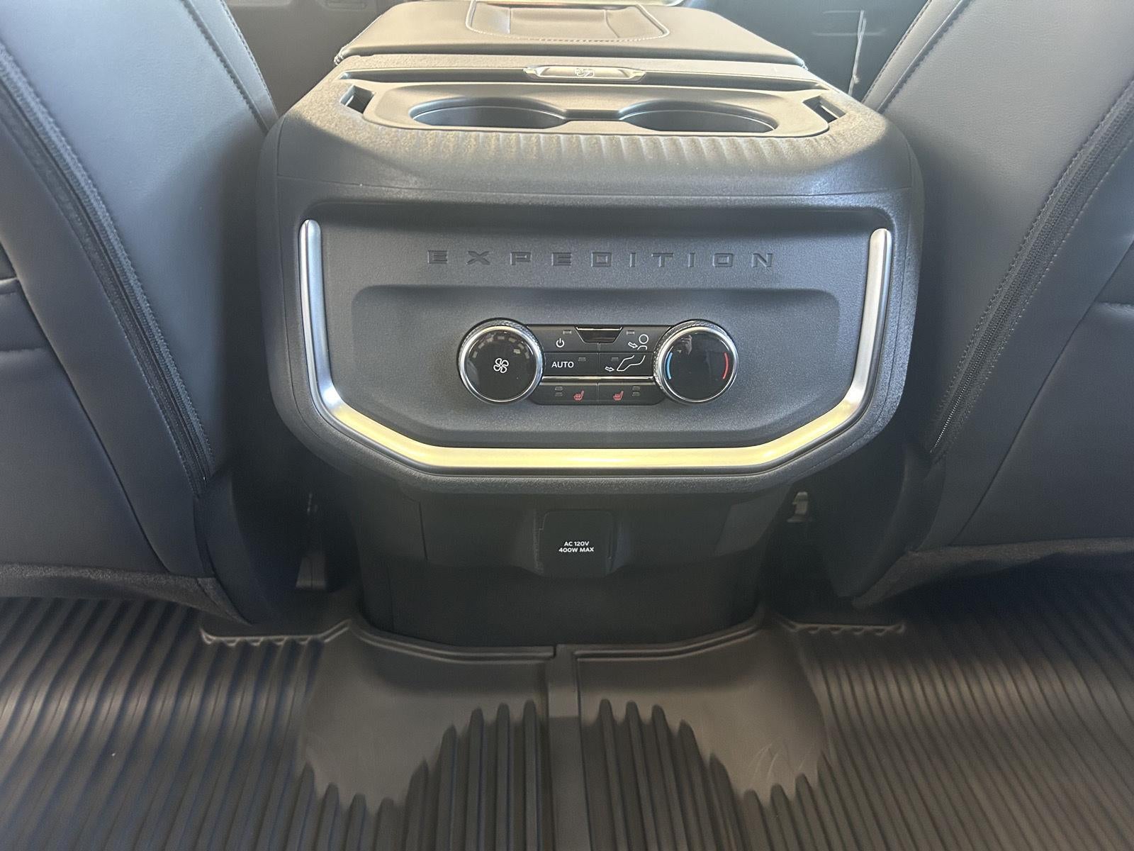 2025 Ford Expedition Platinum® MAX