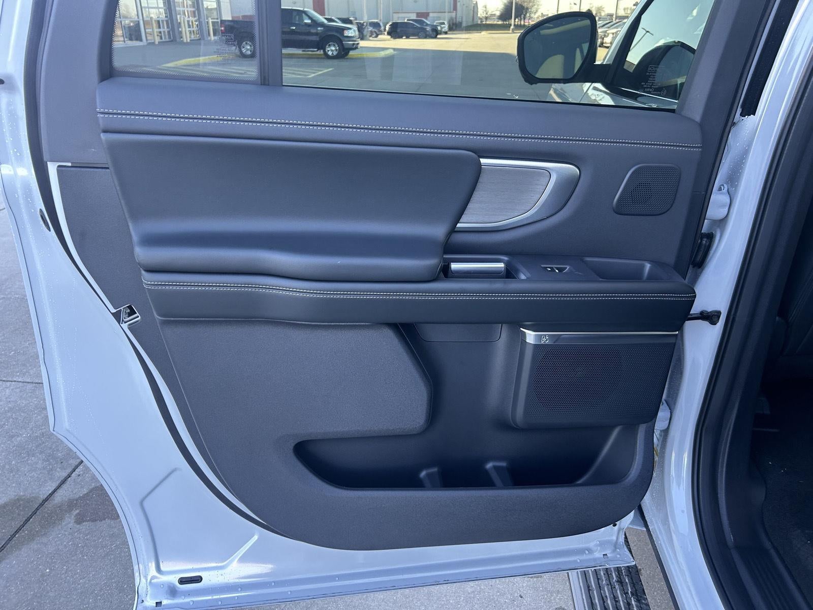 2026 Ford Expedition MAX Platinum®