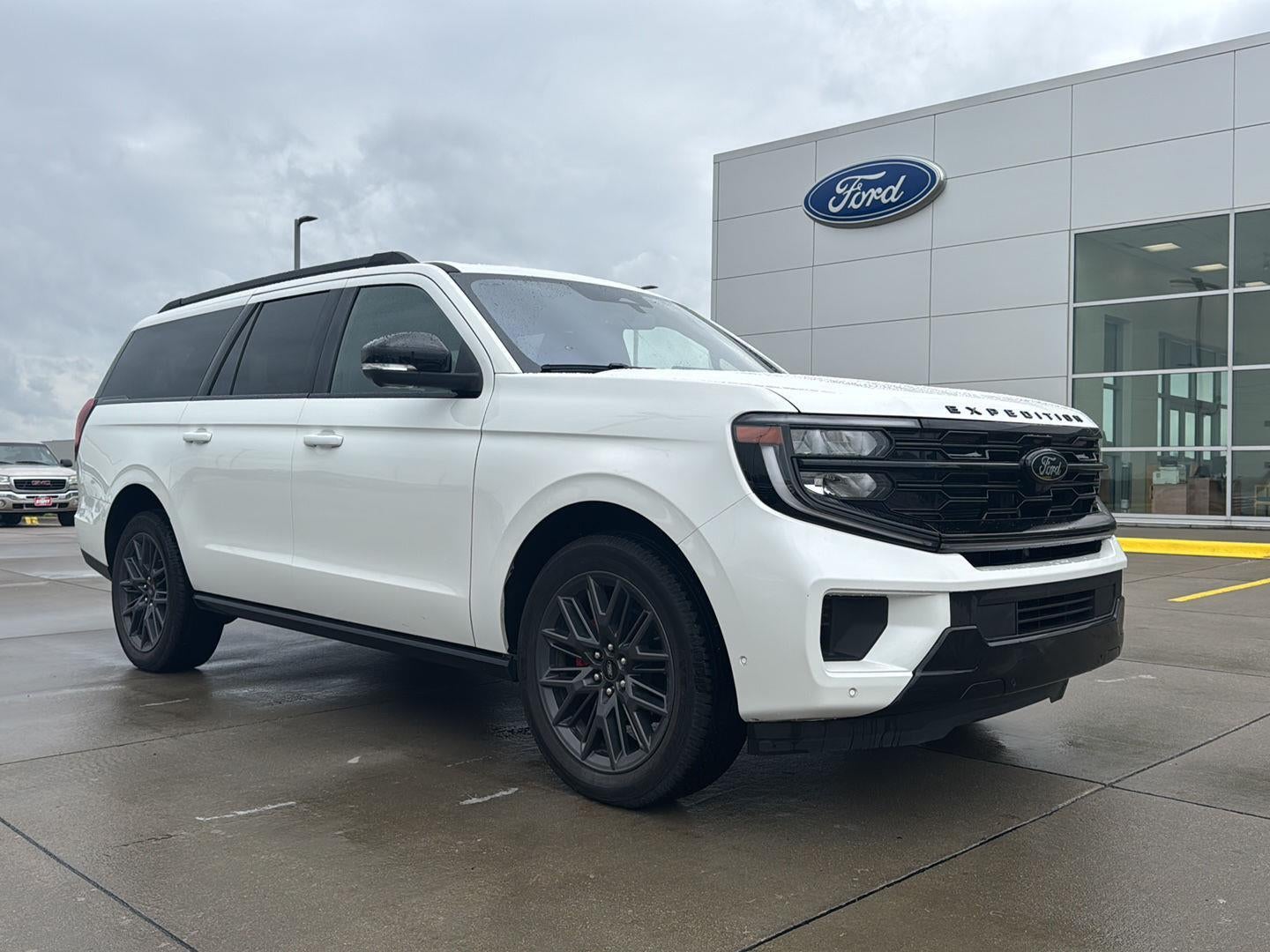 2025 Ford Expedition Platinum MAX 4x4's photo