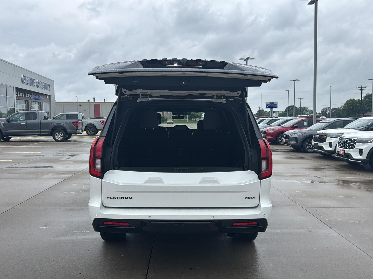 2025 Ford Expedition Max Platinum