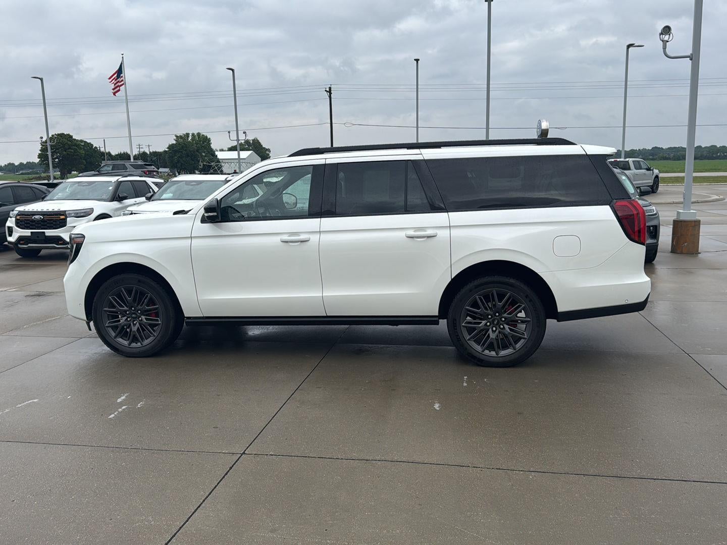 2025 Ford Expedition Max Platinum