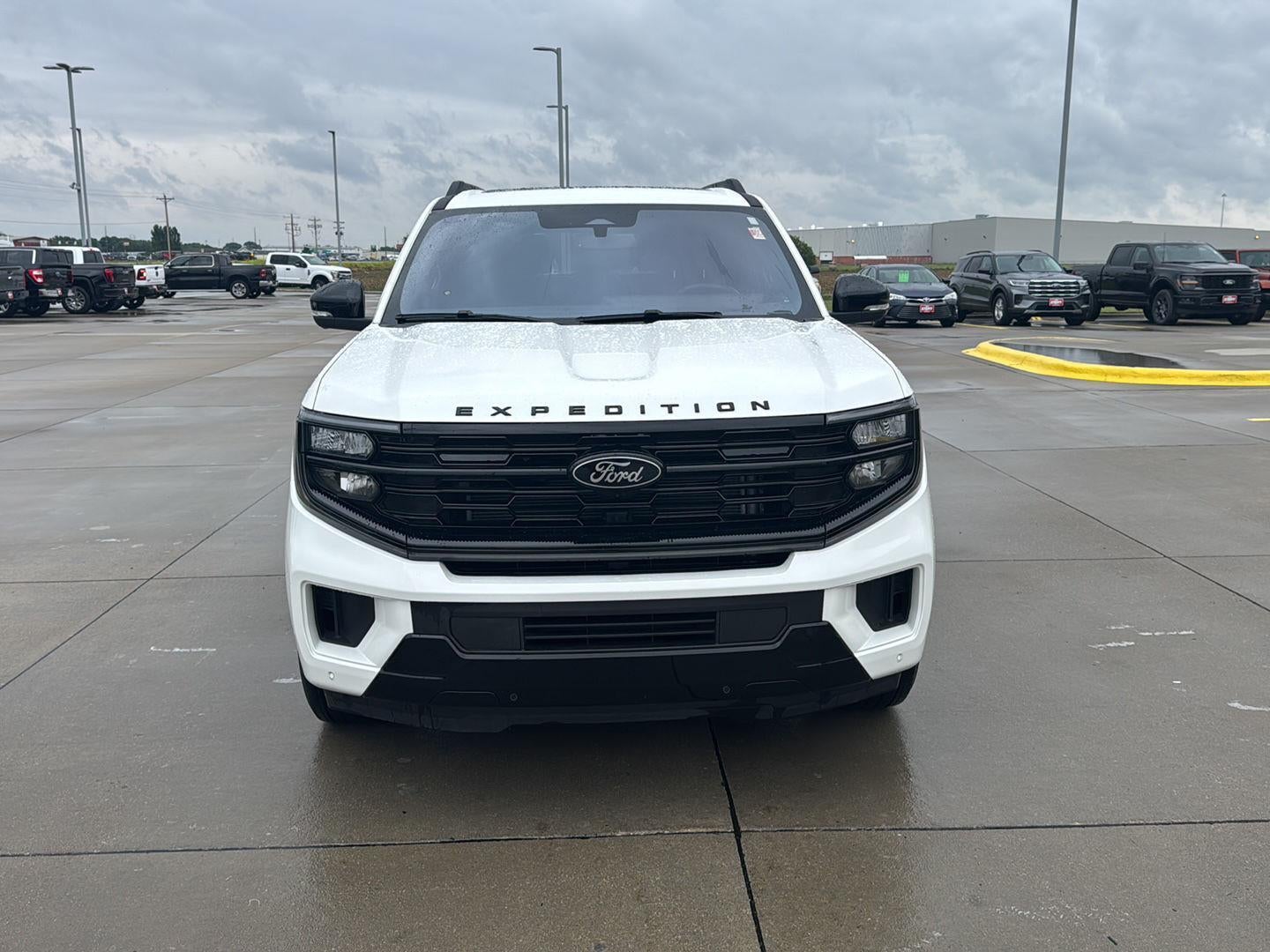 2025 Ford Expedition Max Platinum