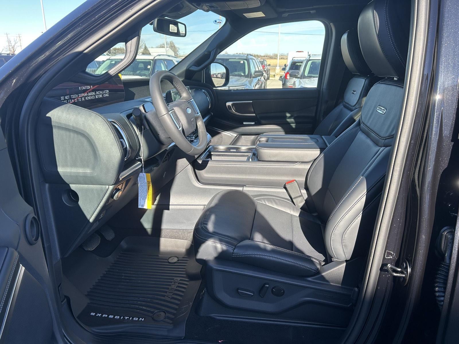 2026 Ford Expedition MAX Platinum®