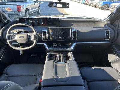 2026 Ford Expedition MAX Platinum®