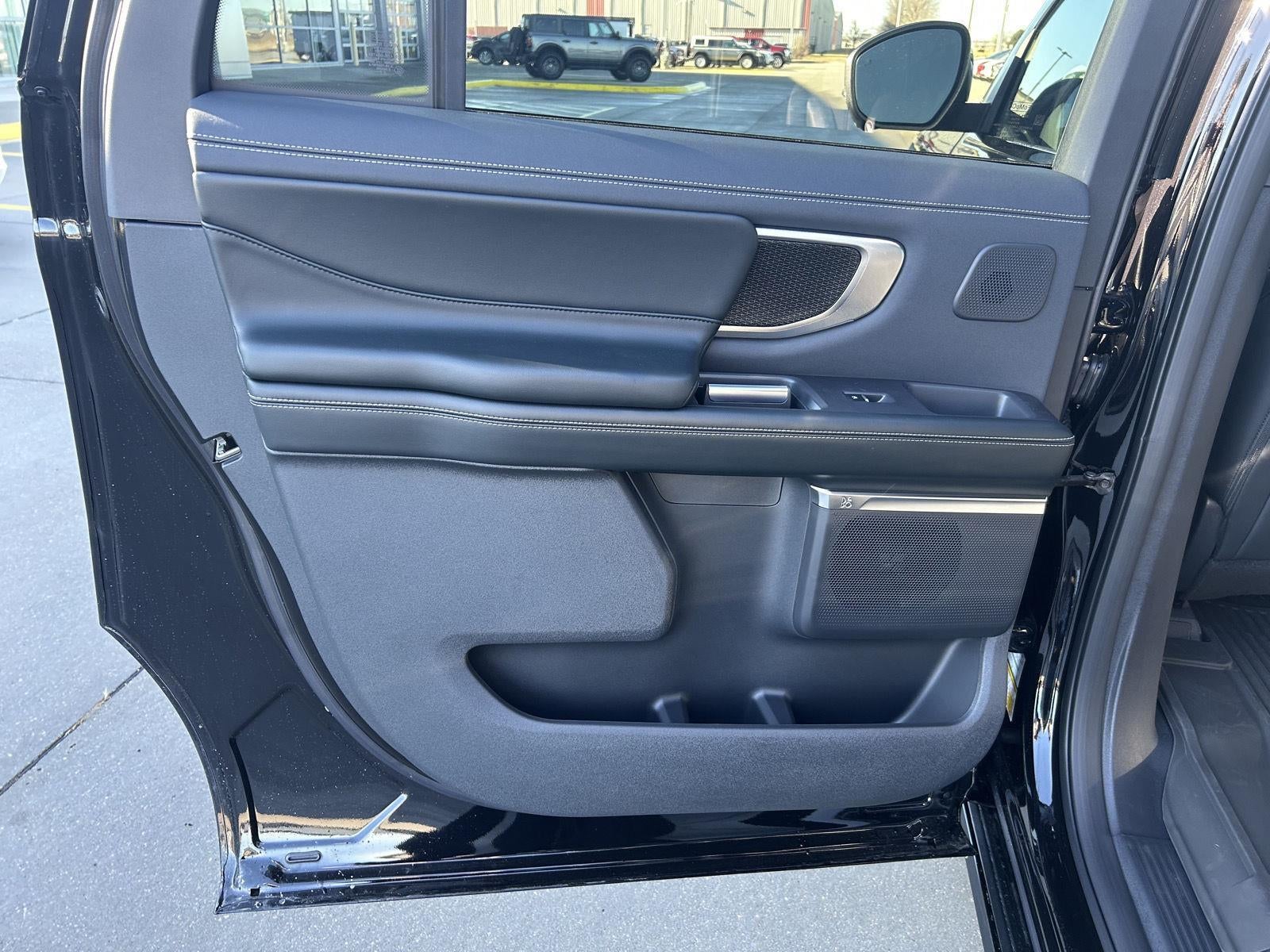 2026 Ford Expedition MAX Platinum®