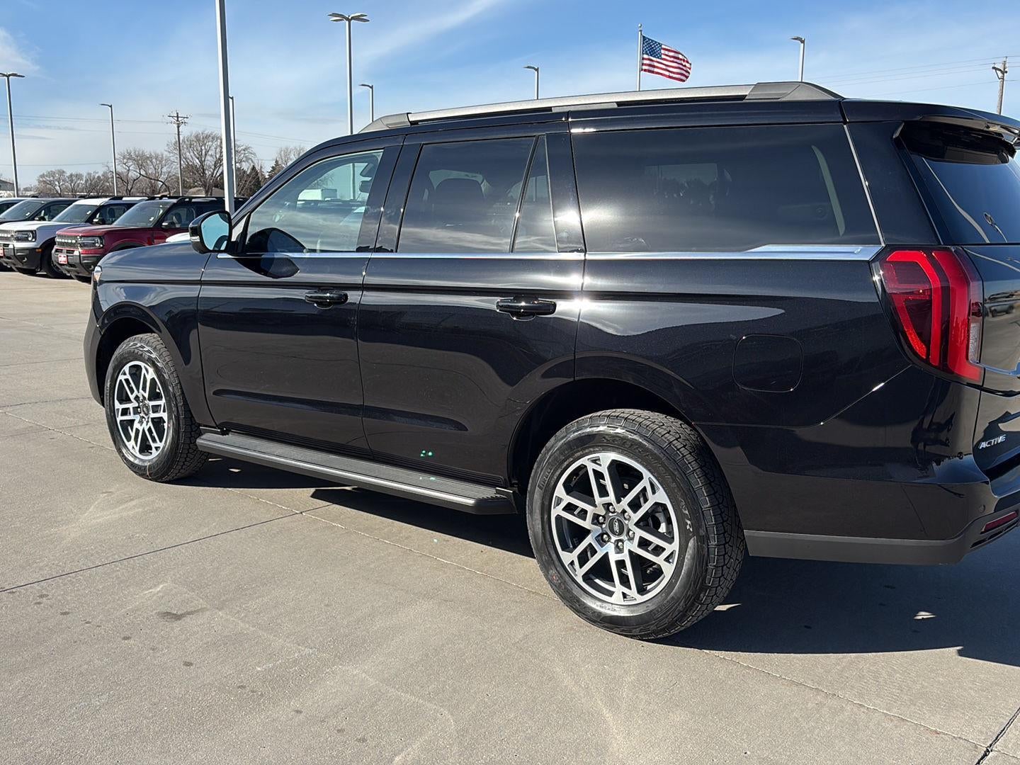 2026 Ford Expedition Active