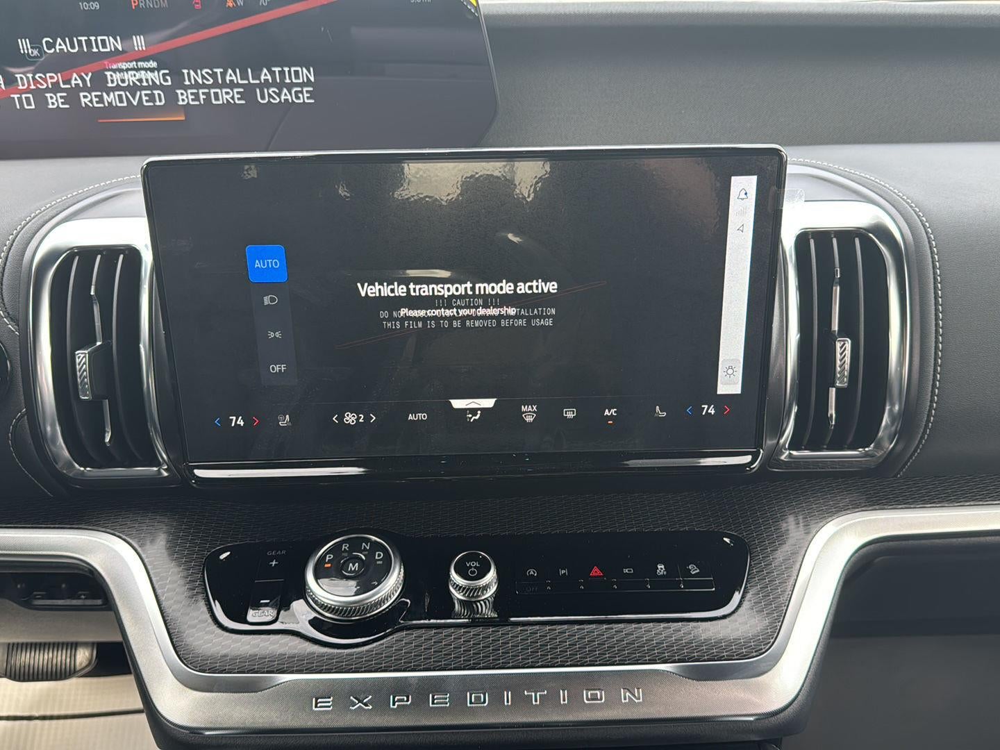 2027 Ford Expedition Platinum