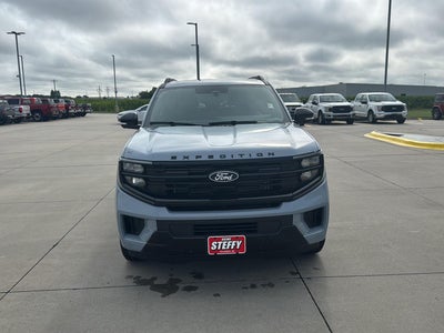 2027 Ford Expedition Platinum