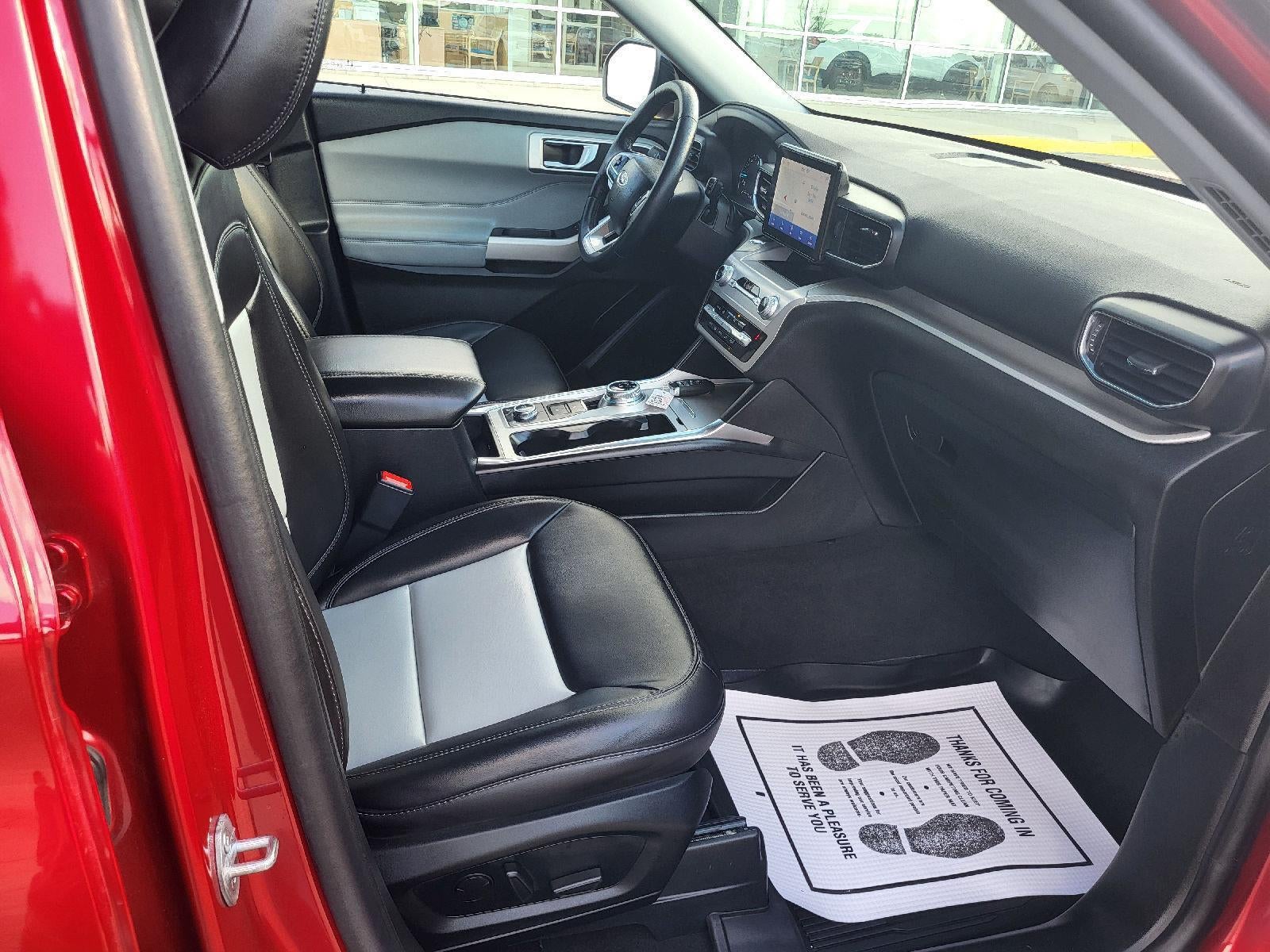 2023 Ford EXPLORER 4X4 XLT XLT