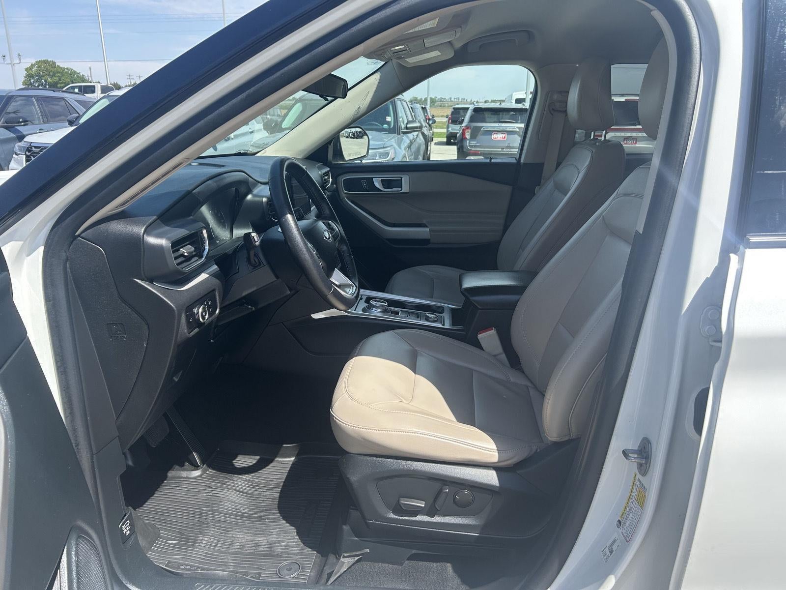 2023 Ford EXPLORER 4X4 XLT XLT