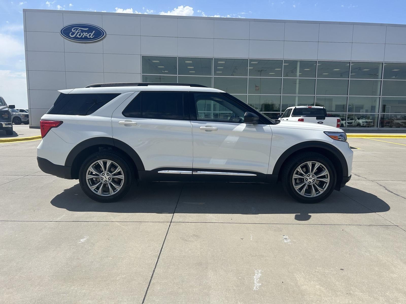 2023 Ford EXPLORER 4X4 XLT XLT
