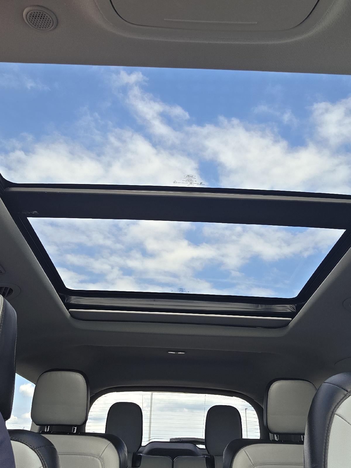 2021 Ford EXPLORER 4X4 XLT XLT