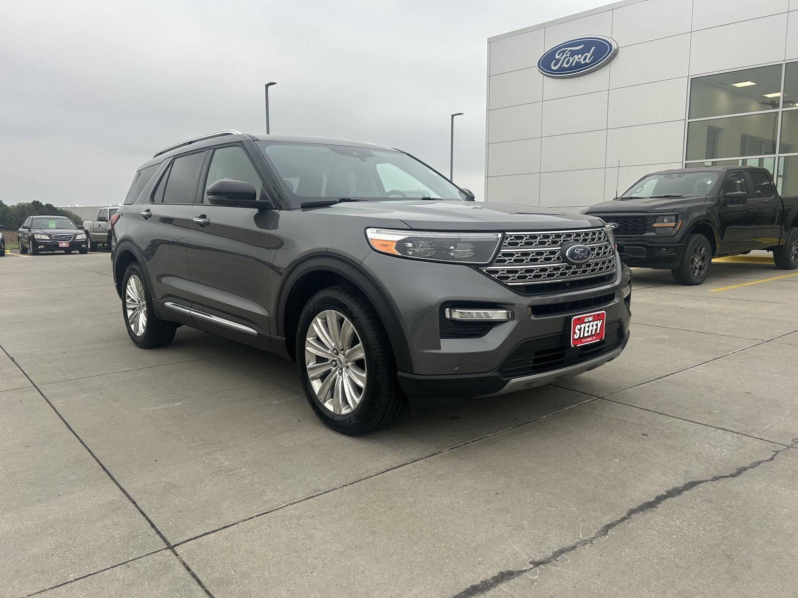 2024 Ford Explorer Limited 4WD's photo