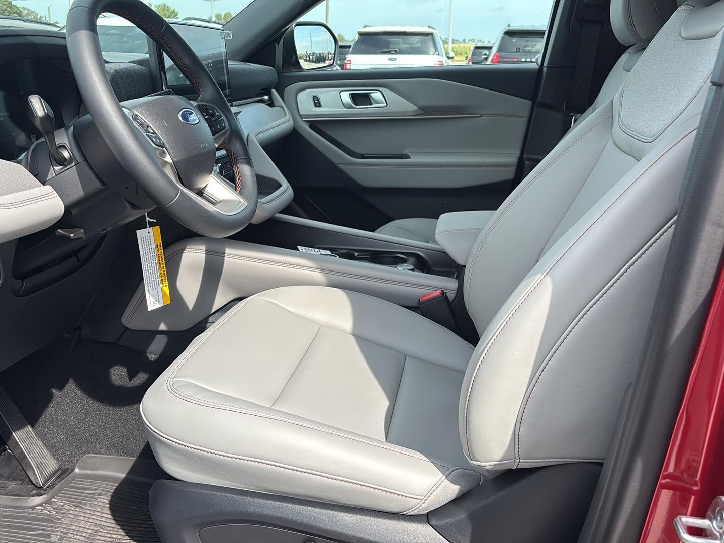 2027 Ford Explorer 4-Door 4DR 4WD ACTIVE