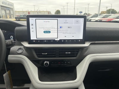 2027 Ford Explorer Platinum™