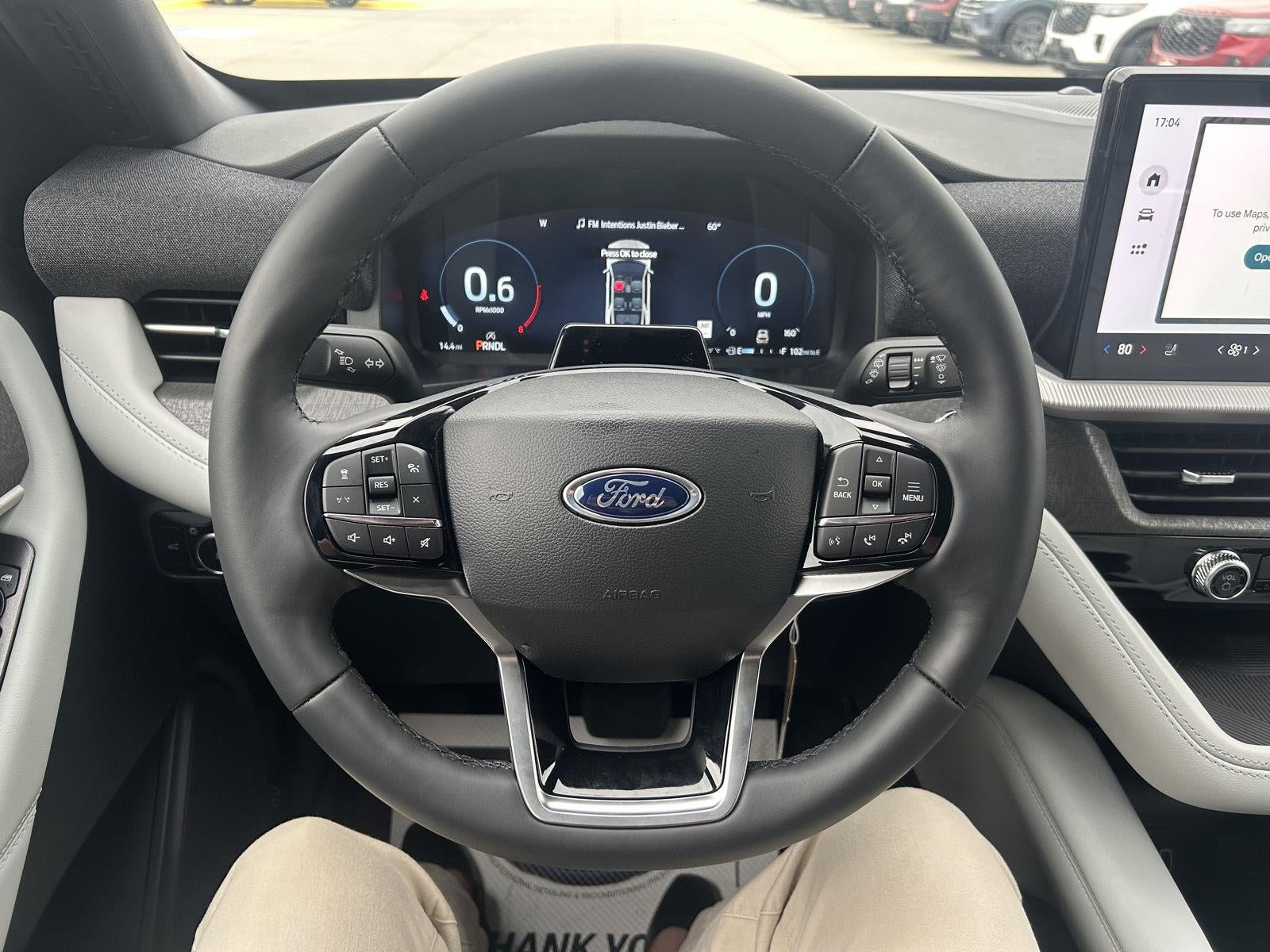 2027 Ford Explorer Platinum™