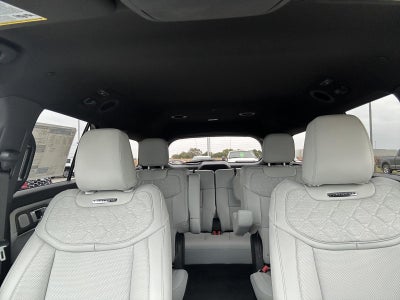 2027 Ford Explorer Platinum™