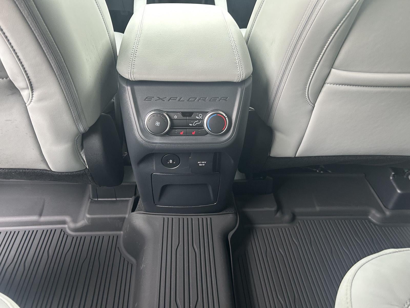 2027 Ford Explorer Platinum™