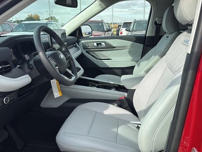 2026 Ford Explorer Platinum™