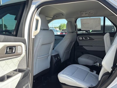 2026 Ford Explorer Platinum™