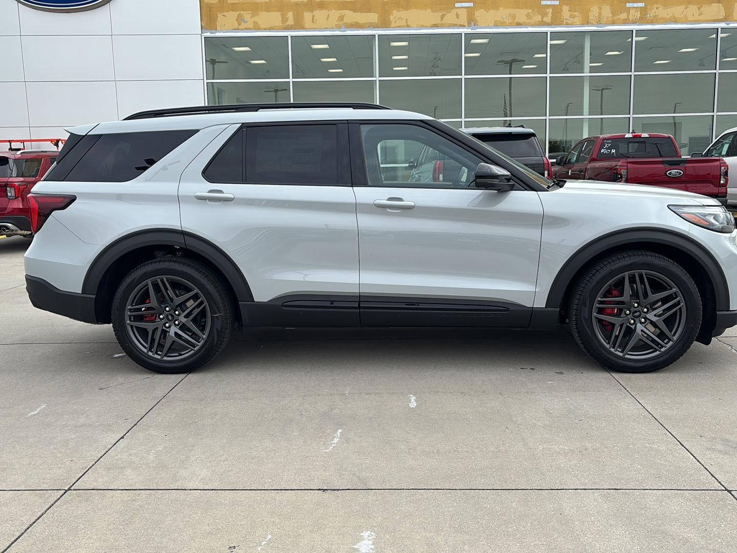 2027 Ford Explorer ST