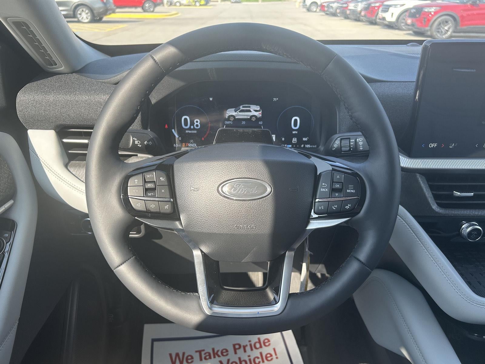 2025 Ford Explorer Platinum