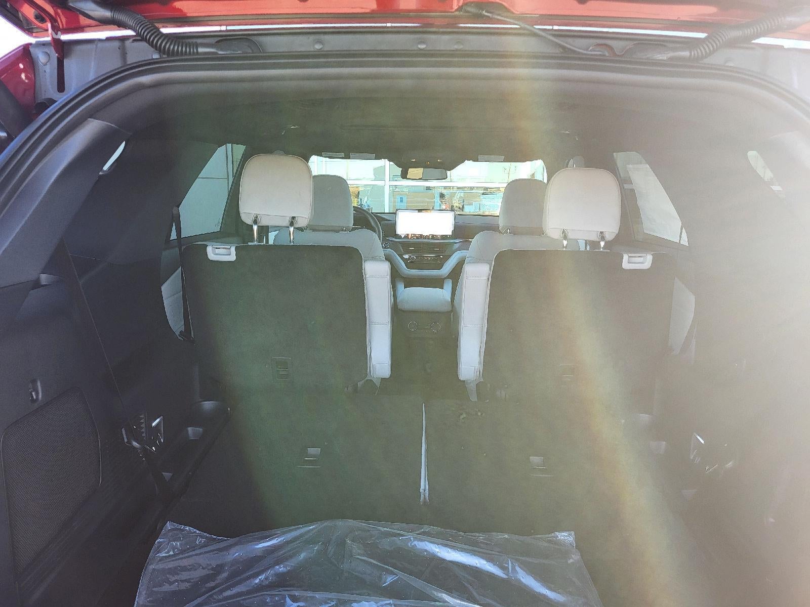 2027 Ford Explorer Platinum™