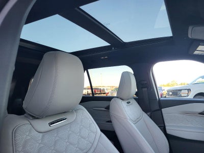 2027 Ford Explorer Platinum™